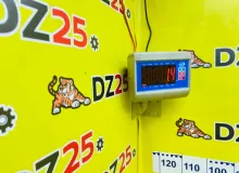 Уши TOYOTA WISH 2012/Цвет 202 8791068080C0 ZGE20W 2ZRFAE, передние правые