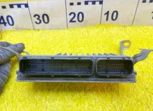 Блок управления двс TOYOTA WISH 2012/Цвет 202 8966168240 ZGE20W 2ZRFAE, передний