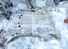 Тазик железный TOYOTA LAND CRUISER 2003/Цвет 070 5831160460 UZJ100W 2UZFE, задний