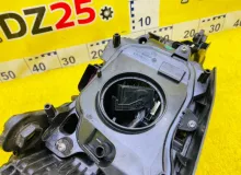 Фара VOLKSWAGEN TOUAREG 2018 761941082A CR7 DCBE, передняя правая