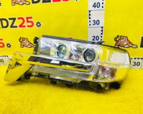 Фара Toyota