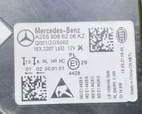 Фара Mercedes-Benz