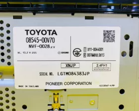 Магнитофон TOYOTA