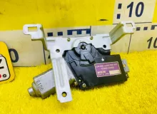 Мотор люка TOYOTA LAND CRUISER 2003/Цвет 070 6326060100 UZJ100W 2UZFE, передний