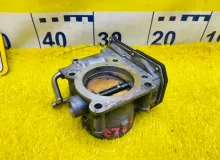 Заслонка дроссельная TOYOTA LAND CRUISER PRADO 2006/Цвет 202 2203075020 TRJ120W 2TRFE, передняя