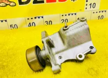 Кронштейн крепления компрессора кондиционера TOYOTA LAND CRUISER PRADO 2006/Цвет 202 246260520 TRJ120W 2TRFE, передний