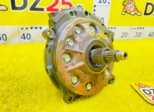 Масляный насос акпп TOYOTA AVENSIS 2012 3537028010 ZRT272 3ZRFAE, передний