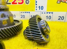 Дифференциал АКПП TOYOTA ESQUIRE/NOAH/VOXY 2018 3533028020 ZRR85G/ZRR85W/ZRR85 3ZRFAE, передний