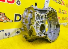 Корпус АКПП TOYOTA ESQUIRE/NOAH/VOXY 2018 3533028020 ZRR85G/ZRR85W/ZRR85 3ZRFAE, передний