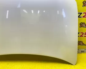 Капот Mitsubishi