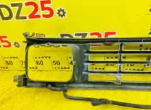 Решетка радиатора TOYOTA LAND CRUISER PRADO 1994/Цвет 24V 5310160100 KZJ78W 1KZTE, передняя