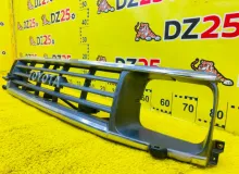 Решетка радиатора TOYOTA LAND CRUISER PRADO 1994/Цвет 24V 5310160100 KZJ78W 1KZTE, передняя