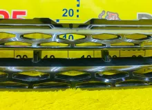 Решетка радиатора Land Rover RANGE ROVER EVOQUE 2012/Цвет 861 LR044676 L538 204PT/PT204, передняя