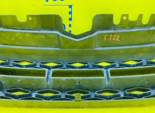 Решетка радиатора Land Rover RANGE ROVER EVOQUE 2012/Цвет 861 LR044676 L538 204PT/PT204, передняя