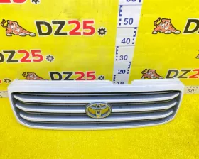 Решетка радиатора Toyota