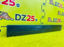 Пластик замка багажника HUMMER H3 2006 15802797 L52, задний