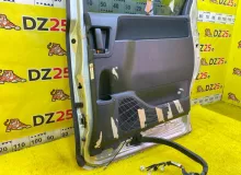 Дверь боковая TOYOTA NOAH 2014/Цвет 1F7 6700328690 ZWR80 2ZRFXE, задняя правая