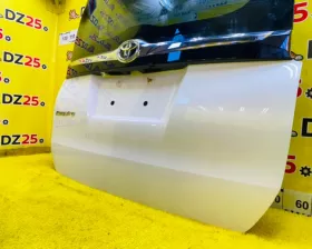 Дверь 5я Toyota