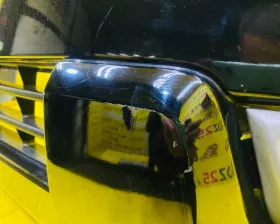 Бампер Toyota