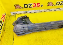 Порог кузова TOYOTA LAND CRUISER PRADO 2003/Цвет 1E9 6131160130 VZJ121/VZJ120W/VZJ120/VZJ121W/VZJ125W/VZJ125/GRJ120W/GRJ120/GRJ121W/GRJ121/GRJ125W/KDJ125/LJ120/LJ125/RZJ120W/25W/KDJ120W/KDJ120/KDJ121W/KDJ121/RZJ120/RZJ125W/RZJ125/TRJ120W/TRJ120/TRJ125W/TR