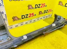 Порог кузова TOYOTA LAND CRUISER PRADO 2003/Цвет 1E9 6131260200 VZJ121/VZJ120W/VZJ120/VZJ121W/VZJ125W/VZJ125/GRJ120W/GRJ120/GRJ121W/GRJ121/GRJ125W/KDJ125/LJ120/LJ125/RZJ120W/25W/KDJ120W/KDJ120/KDJ121W/KDJ121/RZJ120/RZJ125W/RZJ125/TRJ120W/TRJ120/TRJ125W/TR