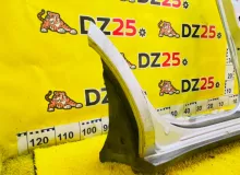 Порог кузова TOYOTA LAND CRUISER PRADO 2002/Цвет 1D4 6131160130 VZJ121W 5VZFE, передний правый