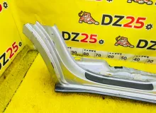 Порог кузова TOYOTA LAND CRUISER PRADO 2002/Цвет 1D4 6131160130 VZJ121W 5VZFE, передний правый