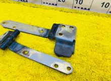 Петли двери багажника MITSUBISHI PAJERO 1994/Цвет T88H81 MB669300 V26WG 4M40T/4M40TE, задние