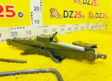 Поддомкратник/ домкрат HUMMER H3 2006 15897196 L52, задний