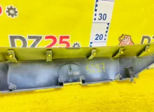 Накладка на дверь багажника LEXUS CT200H 2012/Цвет 077 7680176020A0 ZWA10 2ZRFXE, задняя