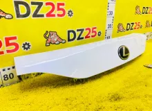 Накладка на дверь багажника LEXUS CT200H 2012/Цвет 077 7680176020A0 ZWA10 2ZRFXE, задняя