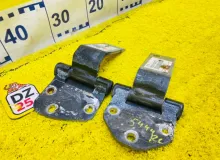 Петли двери багажника TOYOTA LAND CRUISER PRADO 1994/Цвет 183 6880490K00 KZJ71W 1KZTE, задние левые