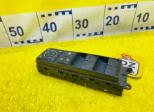 Блок управления стеклоподъемниками LEXUS RX450H 2009/Цвет 212 8404048190 GYL15W 2GRFXE, передний правый