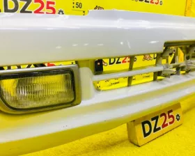 Бампер TOYOTA