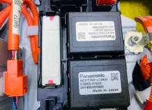 Высоковольтная батарея TOYOTA HARRIER 2014/Цвет 070 G951048080 AVU65W 2ARFXE