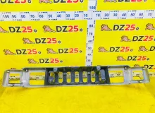Решетка радиатора HUMMER H3 2006 15834196 L52, передняя