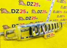Решетка радиатора HUMMER H3 2006 15834196 L52, передняя