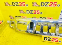 Решетка радиатора HUMMER H3 2006 15834196 L52, передняя