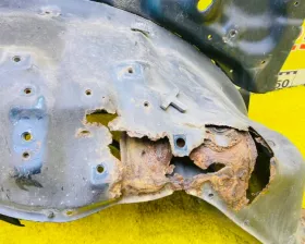 Подкрылок TOYOTA