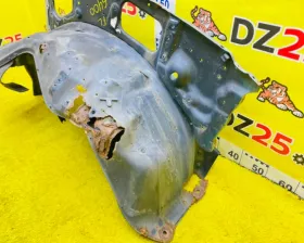 Подкрылок TOYOTA
