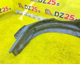 Подкрылок MITSUBISHI