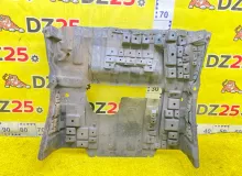 Защита двигателя MITSUBISHI PAJERO 1997/Цвет T38A69 MR267220 V45W 6G74, передняя
