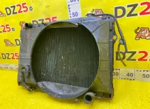 Радиатор основной TOYOTA LAND CRUISER 1993/Цвет 6M1 1640066040 FZJ80G 1FZFE, передний