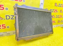 Радиатор основной TOYOTA LAND CRUISER 1994/Цвет 6M1 1640066050 FZJ80G 1FZFE, передний