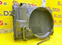 Радиатор основной TOYOTA LAND CRUISER 1994/Цвет 6M1 1640066050 FZJ80G 1FZFE, передний