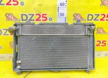 Радиатор основной LEXUS CT200H 2013/Цвет 212 1640037240 ZWA10 2ZRFXE, передний