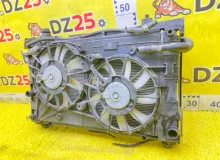 Радиатор основной LEXUS CT200H 2013/Цвет 212 1640037240 ZWA10 2ZRFXE, передний
