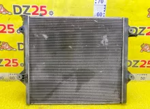 Радиатор основной TOYOTA LAND CRUISER PRADO 2005/Цвет 070 1640031351 GRJ120W 1GRFE, передний