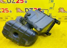 Корпус воздушного фильтра TOYOTA TOWN ACE NOAH 1998/Цвет 1C1 1770074630 SR50G 3SFE, передний