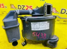 Корпус воздушного фильтра TOYOTA LAND CRUISER 1993/Цвет 20R 1770066080 FZJ80G 1FZFE, передний
